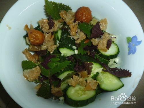 娱乐圈吃瓜里的凉菜是什么意思,吃瓜群众热议的“凉菜”究竟何意？